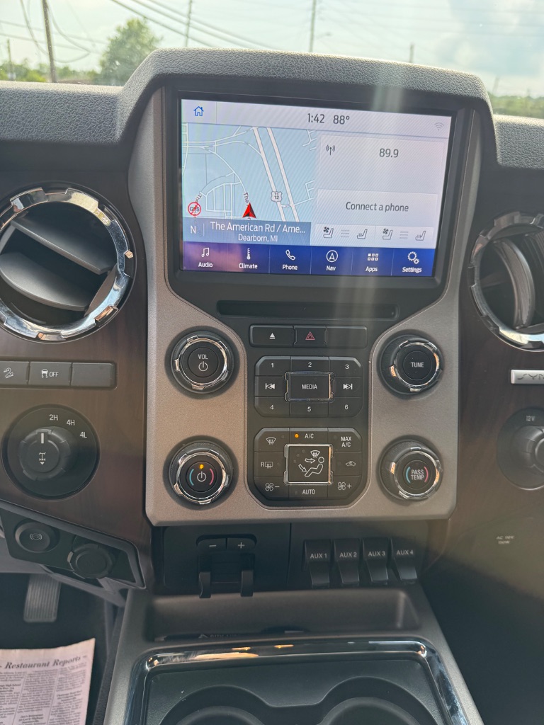 2016 Ford F-250 Super Duty Lariat - Photo 9