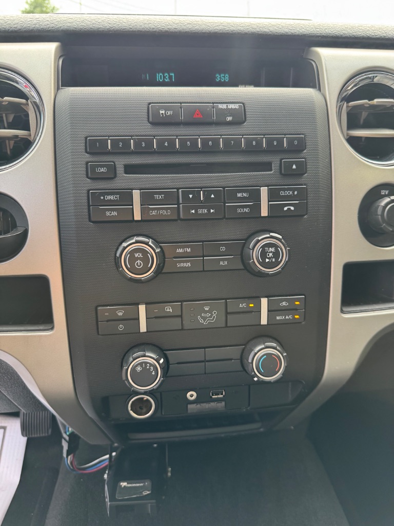 2012 Ford F-150 XLT - Photo 9