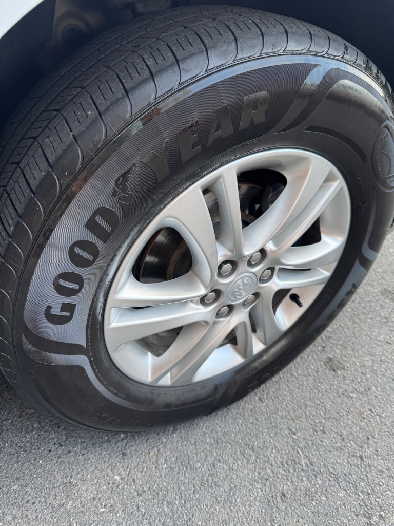 2019 Buick Enclave Essence - Photo 10