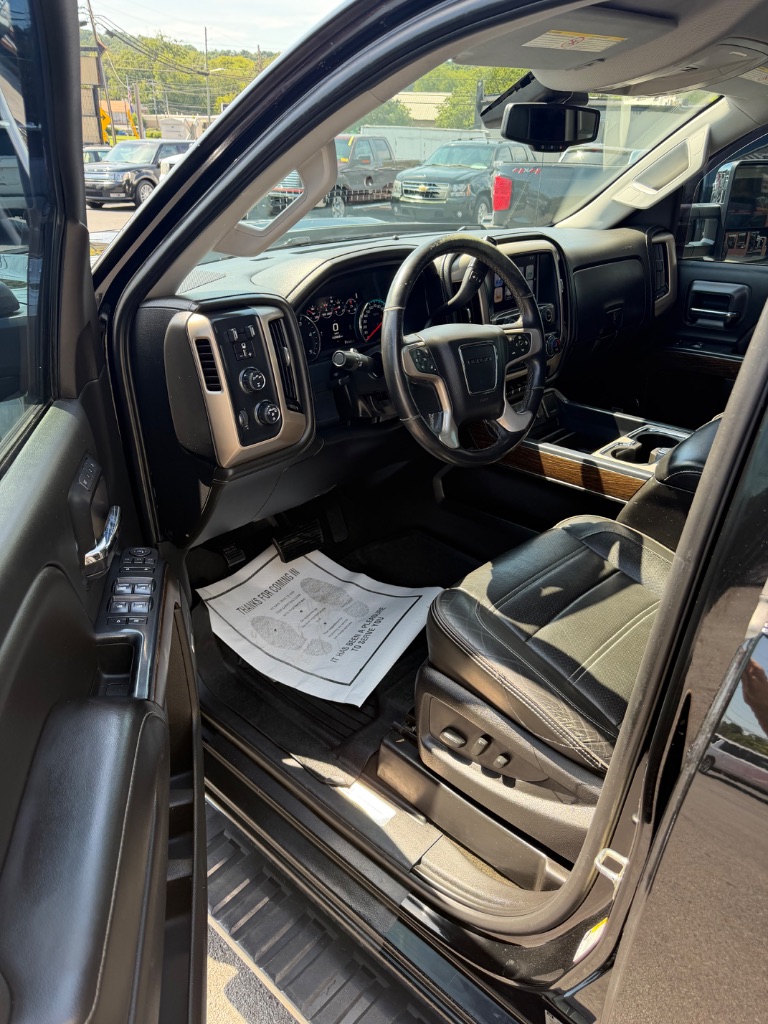 2017 GMC Sierra 3500 Denali HD Denali - Photo 9